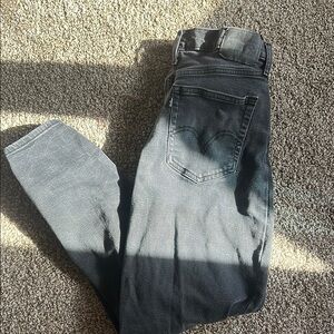Levi's Dark Wash Jeans